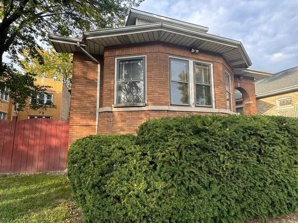 4948 W Schubert Ave, Chicago, IL 60639