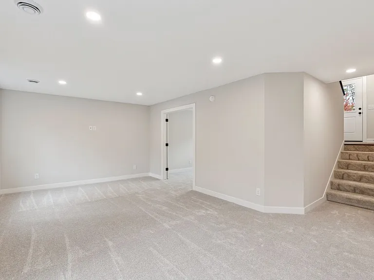 10509 Sumter Ave N — Photo 25