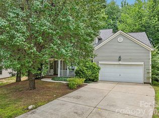 3429 Turtle Cross Ln, Charlotte, NC 28269