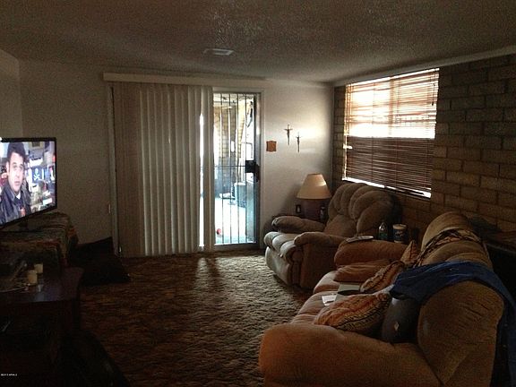 2nd image of 1904 N 70th Dr