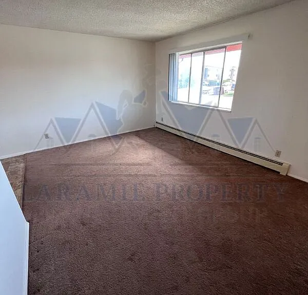 708 Downey St #3 — Photo 3