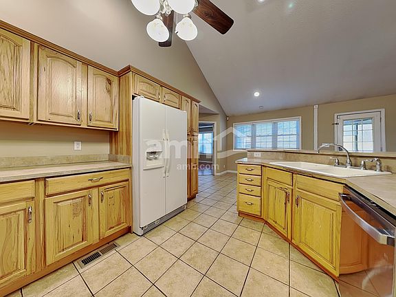 3rd image of 3710 Eagles Vista Ln