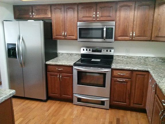 5th image of 1040 Arragon Ave