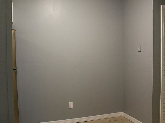 5th image of 1600 Big Tree Rd APT E2