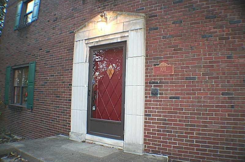 1st image of 1011 Carlisle St