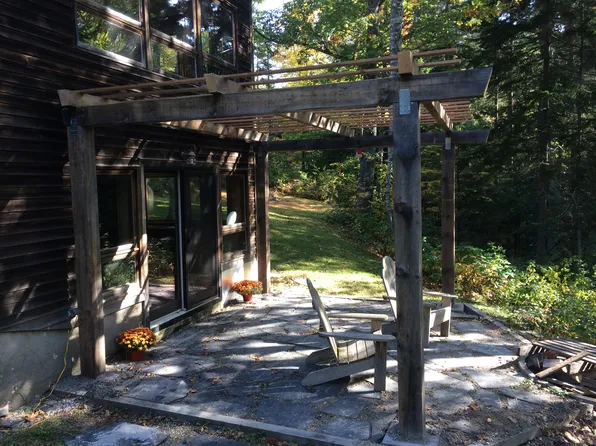 (undisclosed Address), Freeport, ME 04032