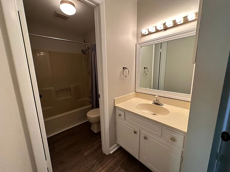 203 Driftwood Ln — Photo 26