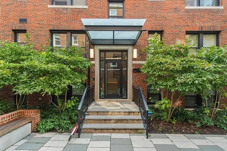 129 W St NW #101 — Photo 19
