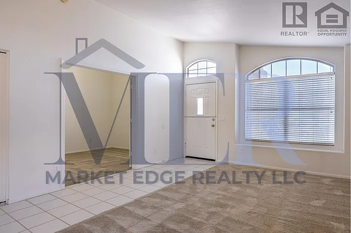 9723 W Mohawk Ln — Photo 9
