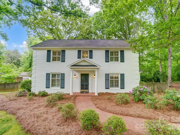 900 Braeburn Rd, Charlotte, NC 28211