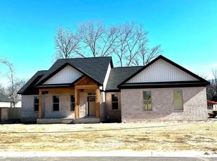 6 Walnut Dr, Greenbrier, AR 72058