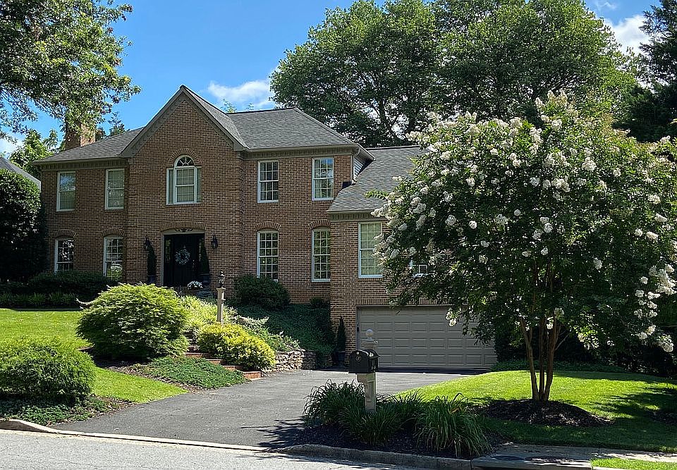 1st image of 1617 Carlin Ln