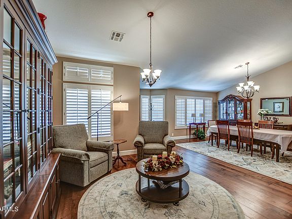 4th image of 8512 W BEHREND Drive
