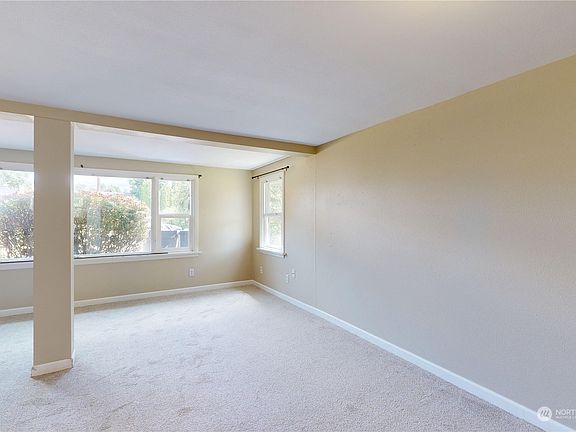 5th image of 115 N Roosevelt Street