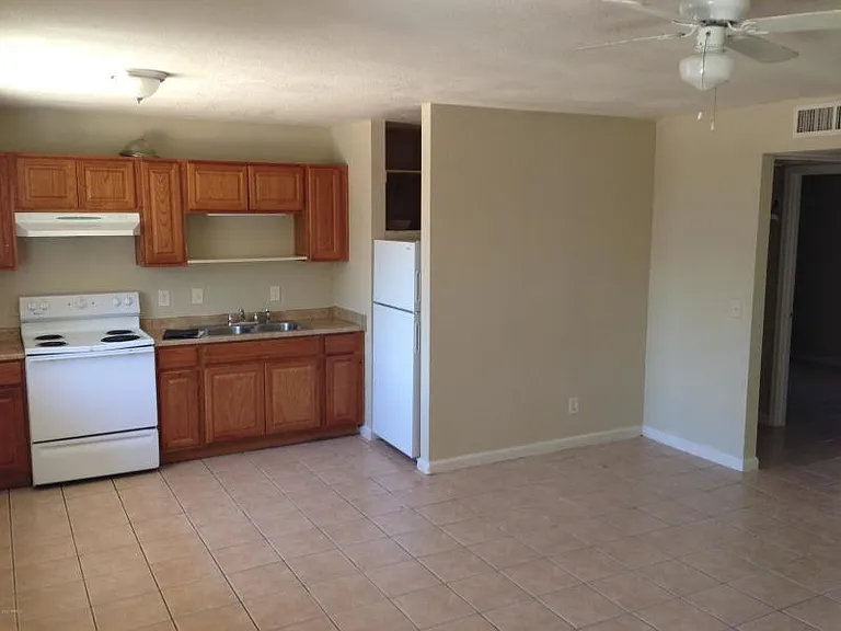 235 N 93rd St #1 — Photo 2