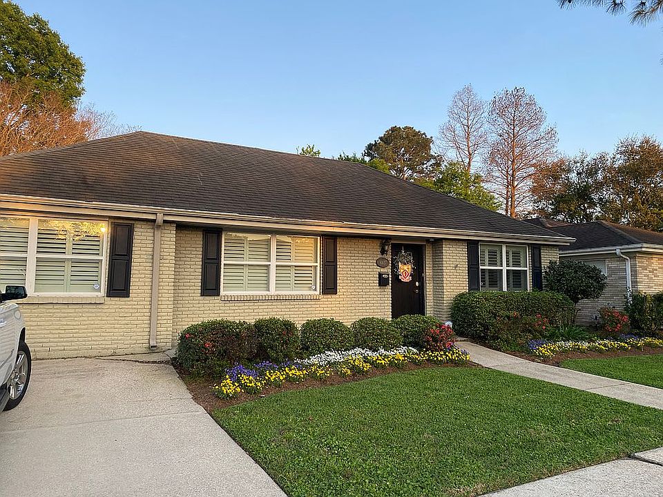 1st image of 4417 Napoli Dr