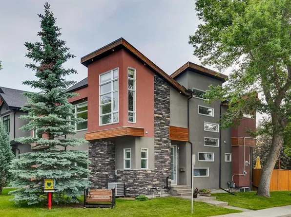 3722 W 7th Ave NW, Calgary, AB T2N 5A3