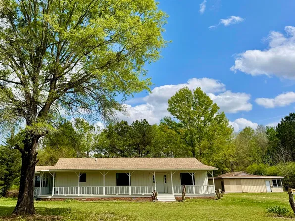 60014 4th St, Smithville, MS 38870