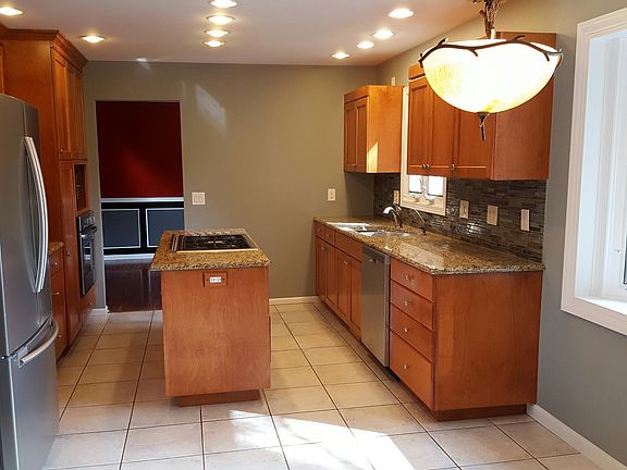 5th image of 8349 Warbler Dr