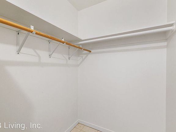 5th image of 730 Randolph St Unit 1