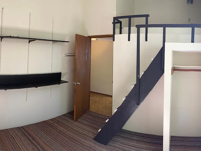 5245 Brooklyn Ave NE #A — Photo 11