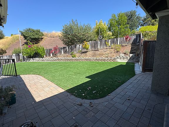 4th image of 6373 Didion Ct