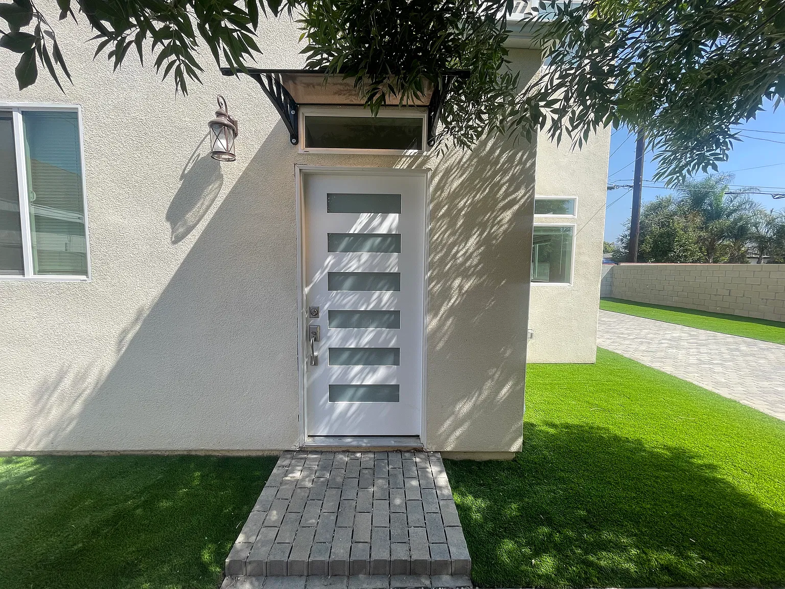 10819 Lull St — Photo 4