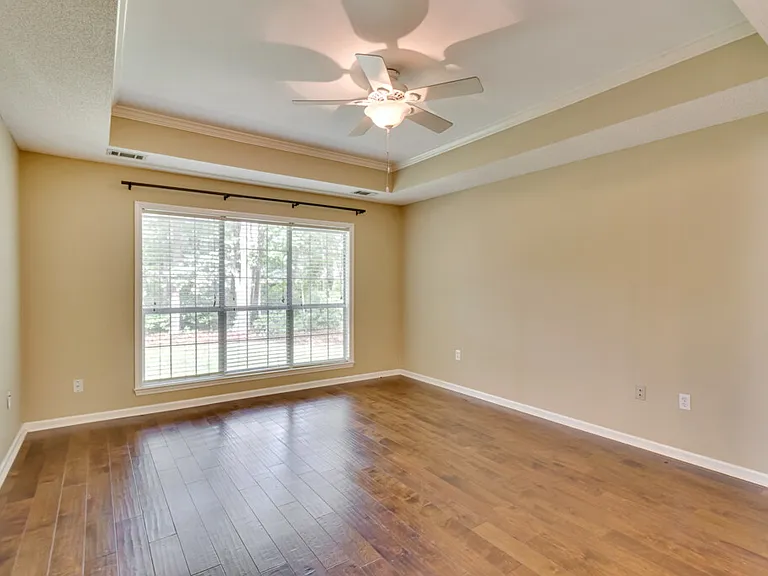 24 Dover Dr — Photo 10