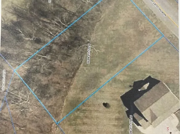 104 Northcourt Dr #120, Hillsboro, OH 45133