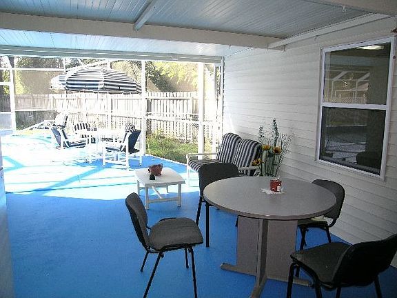 4th image of 6506 Sawyer Pl