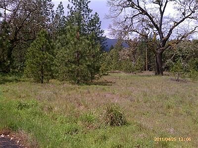 2nd image of 100 Rooster Ln