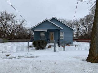 337 S 19th St, Saginaw, MI 48601