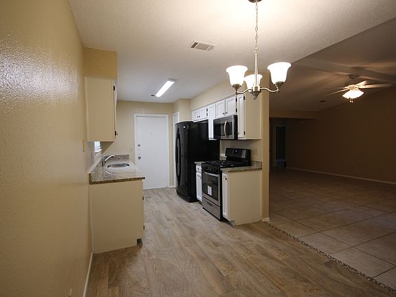 5th image of 6015 Avery Island Ave