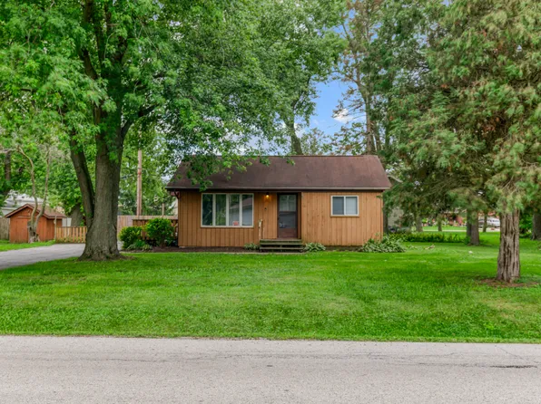 825 W 195th St, Chicago Heights, IL 60411