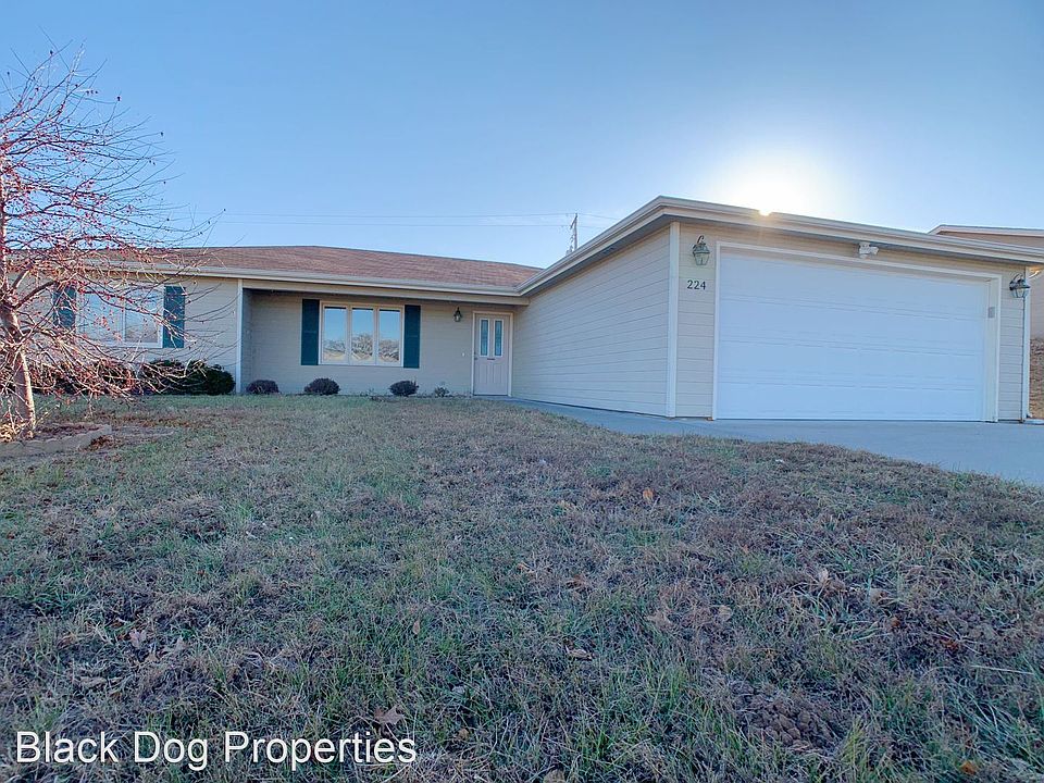 1st image of 224 William Dr