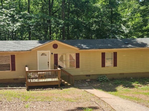 275 Mockingbird Dr