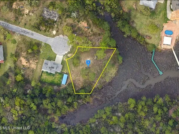 14601 Antiqua Ct, Biloxi, MS 39532