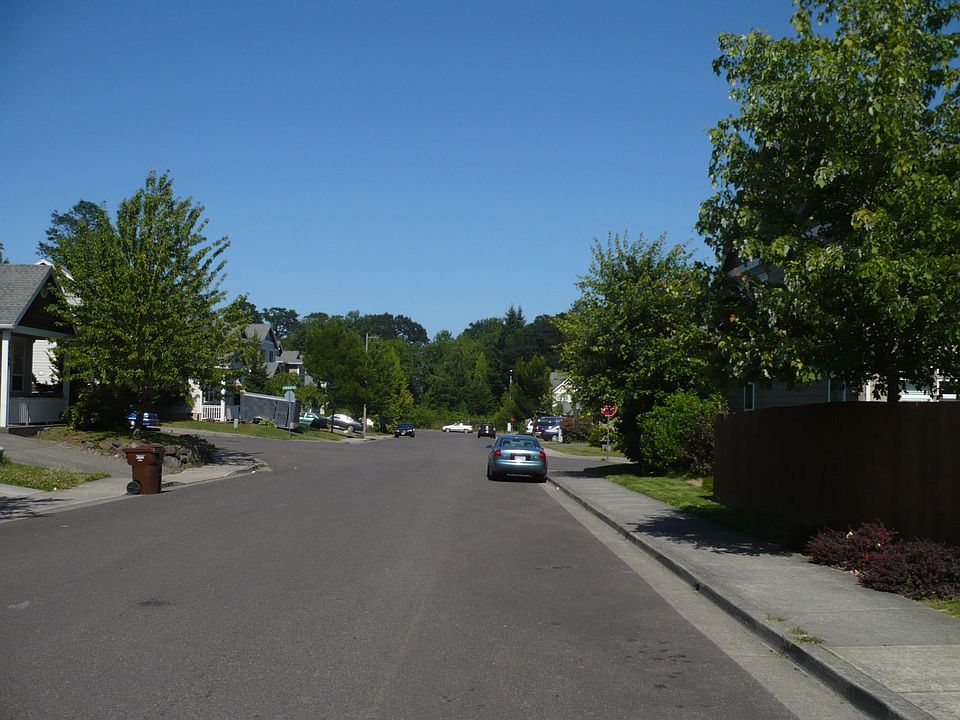 2nd image of 34960 Burt Rd