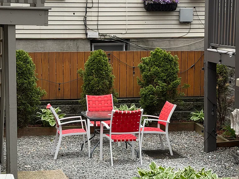 26 Brooks St #2 — Photo 10