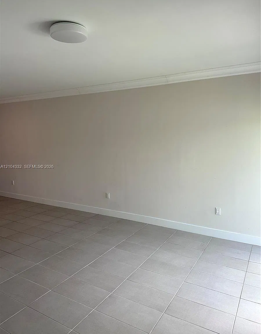 East Of 5th Townhomes — Photo 4
