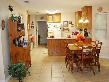 3rd image of 4314 Berwick Dr