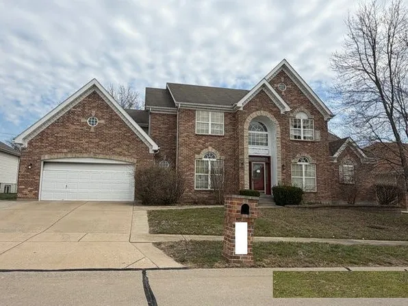 4624 Behlmann Estates Ln, Florissant, MO 63034