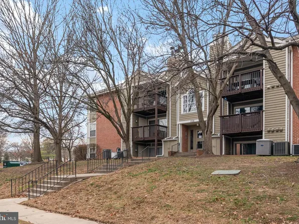 206 Water Fountain Ct Unit 303, Glen Burnie, MD 21060