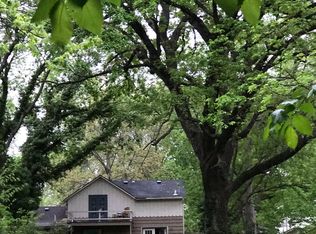 221 NW Knox Ave, Topeka, KS 66606