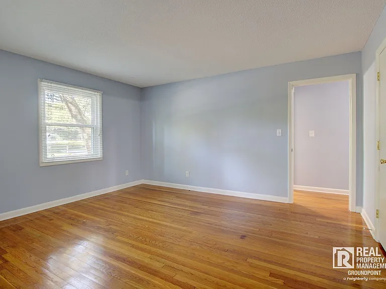 209 Chucker Dr — Photo 18