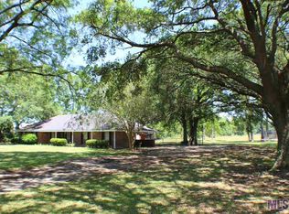 814 Maringouin Rd W, Maringouin, LA 70757