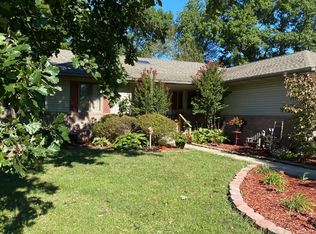 11421 Deer Creek Rd, Bridgeport, IL 62417
