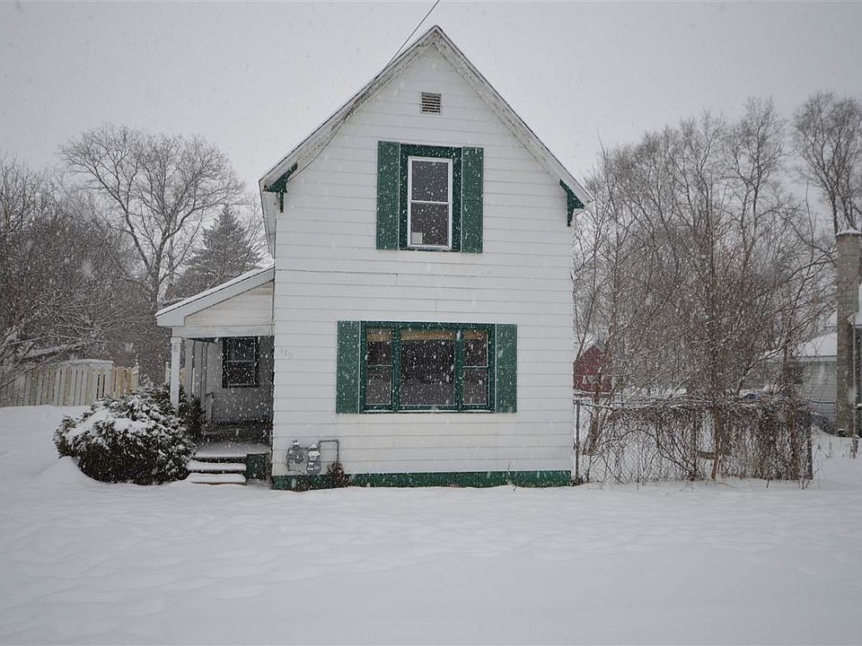 1st image of 419 N East St
