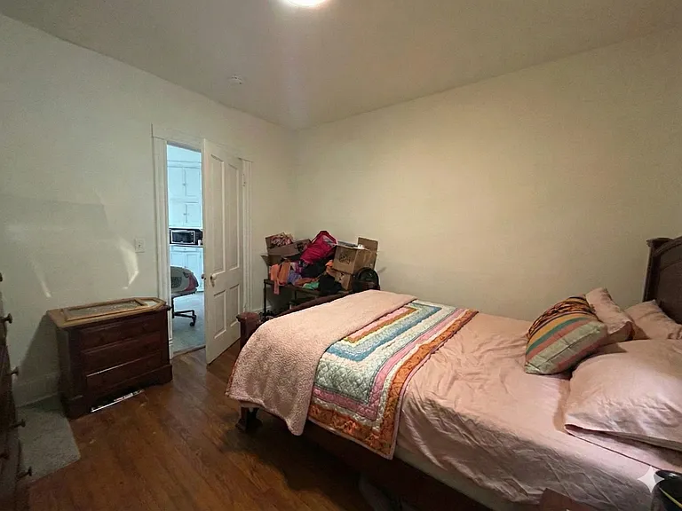 217 N Livingston St — Photo 10