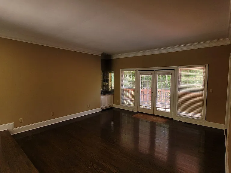 5005 Johns Creek Ct — Photo 4